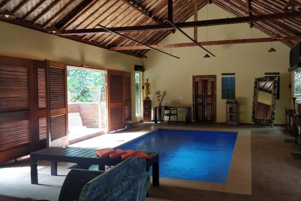 Villa King: Unique Villa With Indoor Swimming Pool 아메드 외부 사진